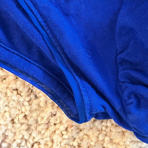 Cute royal blue elbow length sleeved top - Picture 3 of 4